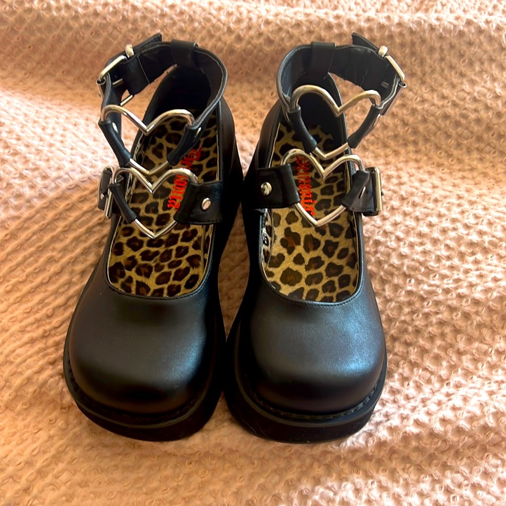 Demonia sprite-02 barely worn!!!